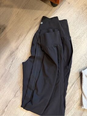 Athleta Black joggers size medium